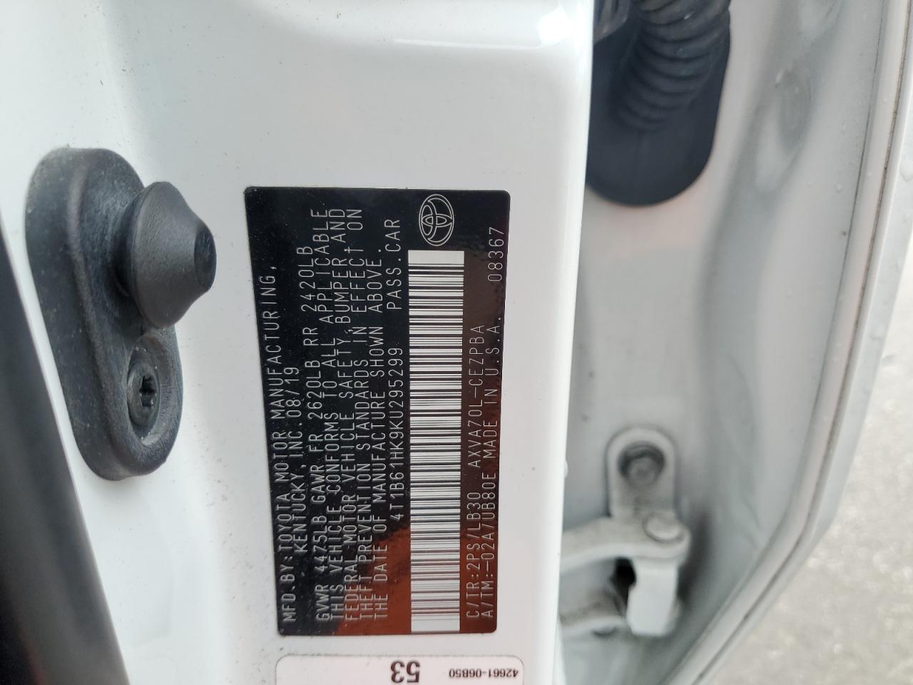 2019 Toyota Camry - Image 12