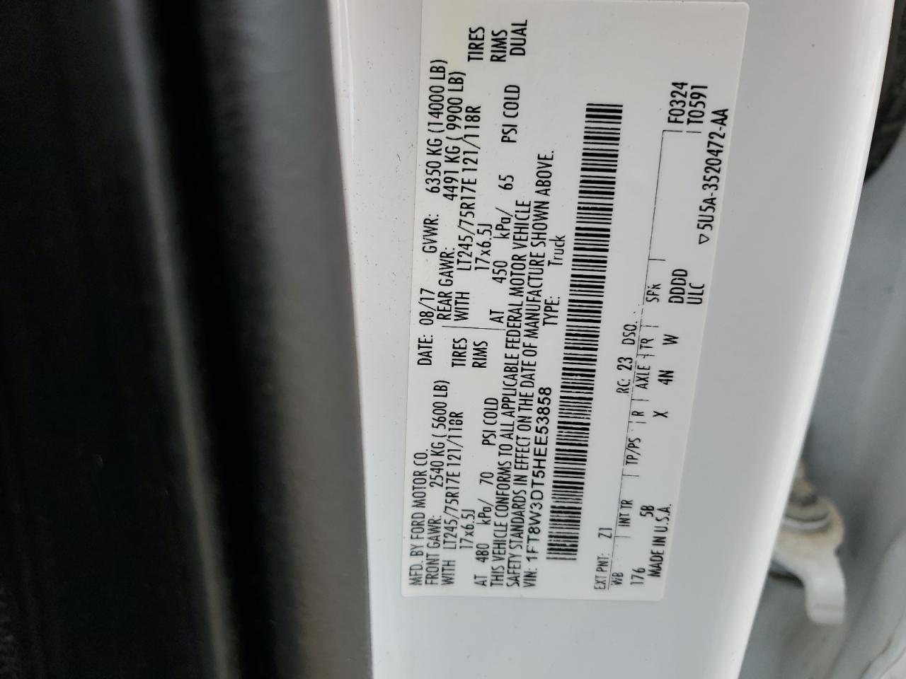 2017 Ford F350 - Image 13