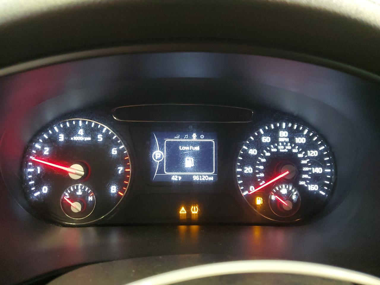 2016 Kia Sorento - Image 9