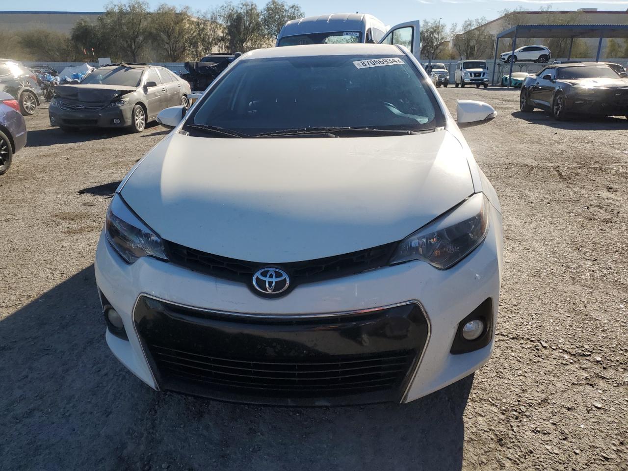 VIN 2T1BURHE6GC671156 2016 TOYOTA COROLLA no.5