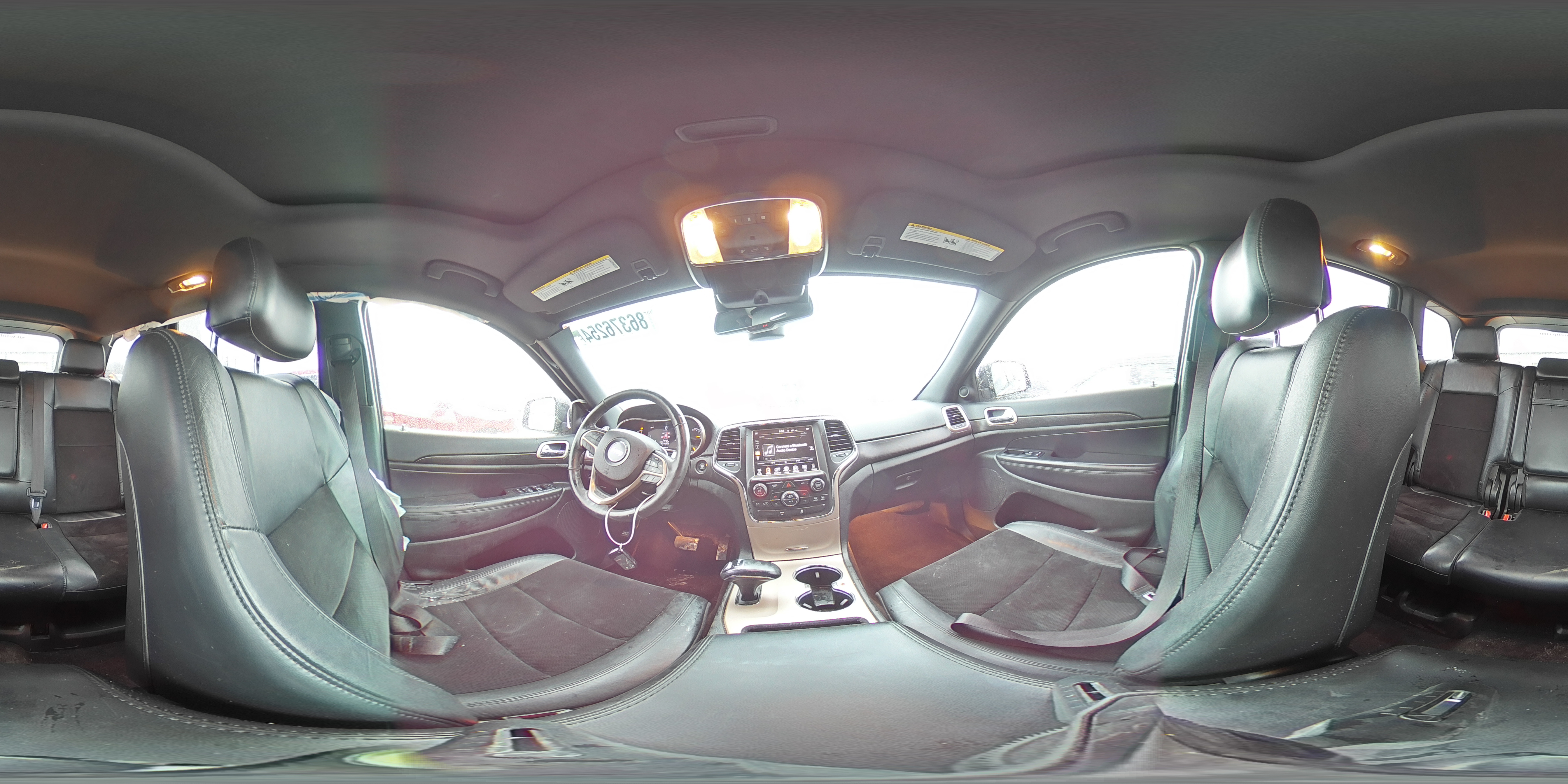 2015 Jeep Grand Cherokee - Image 15
