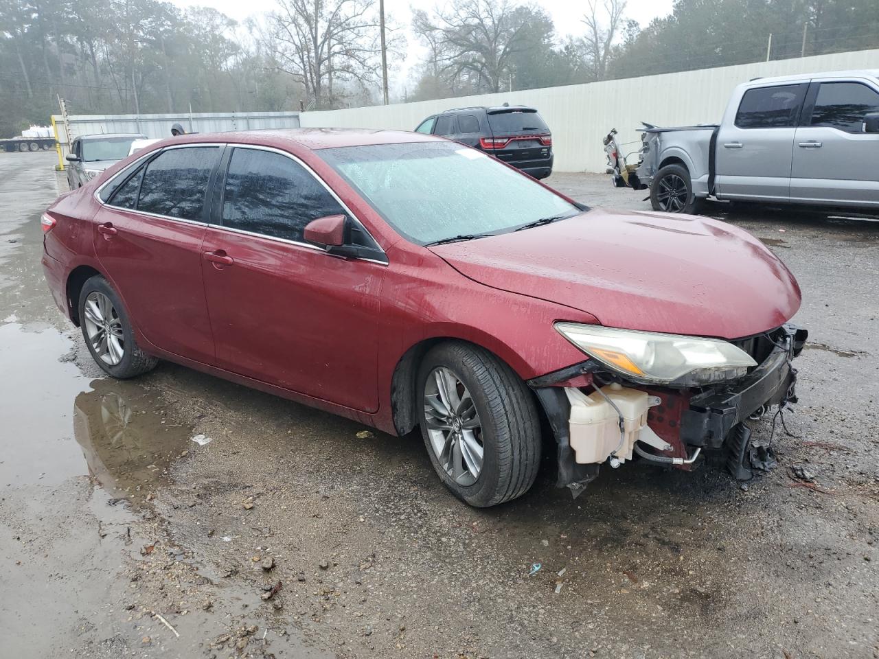 VIN 4T1BF1FK3GU529799 2016 TOYOTA CAMRY no.4