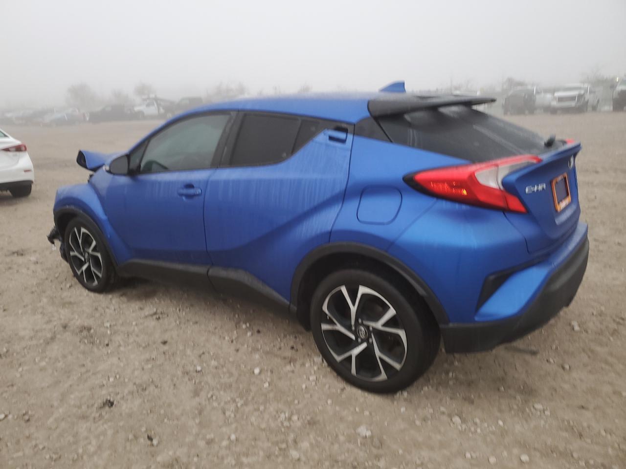 2018 Toyota C-HR - Image 2