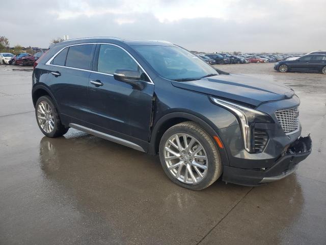  CADILLAC XT4 2021 Синий