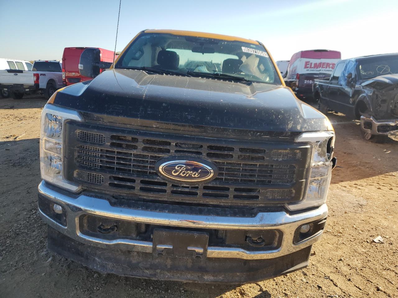 2023 Ford F250 - Image 5
