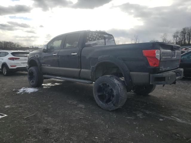 Pickups NISSAN TITAN 2016 Czarny