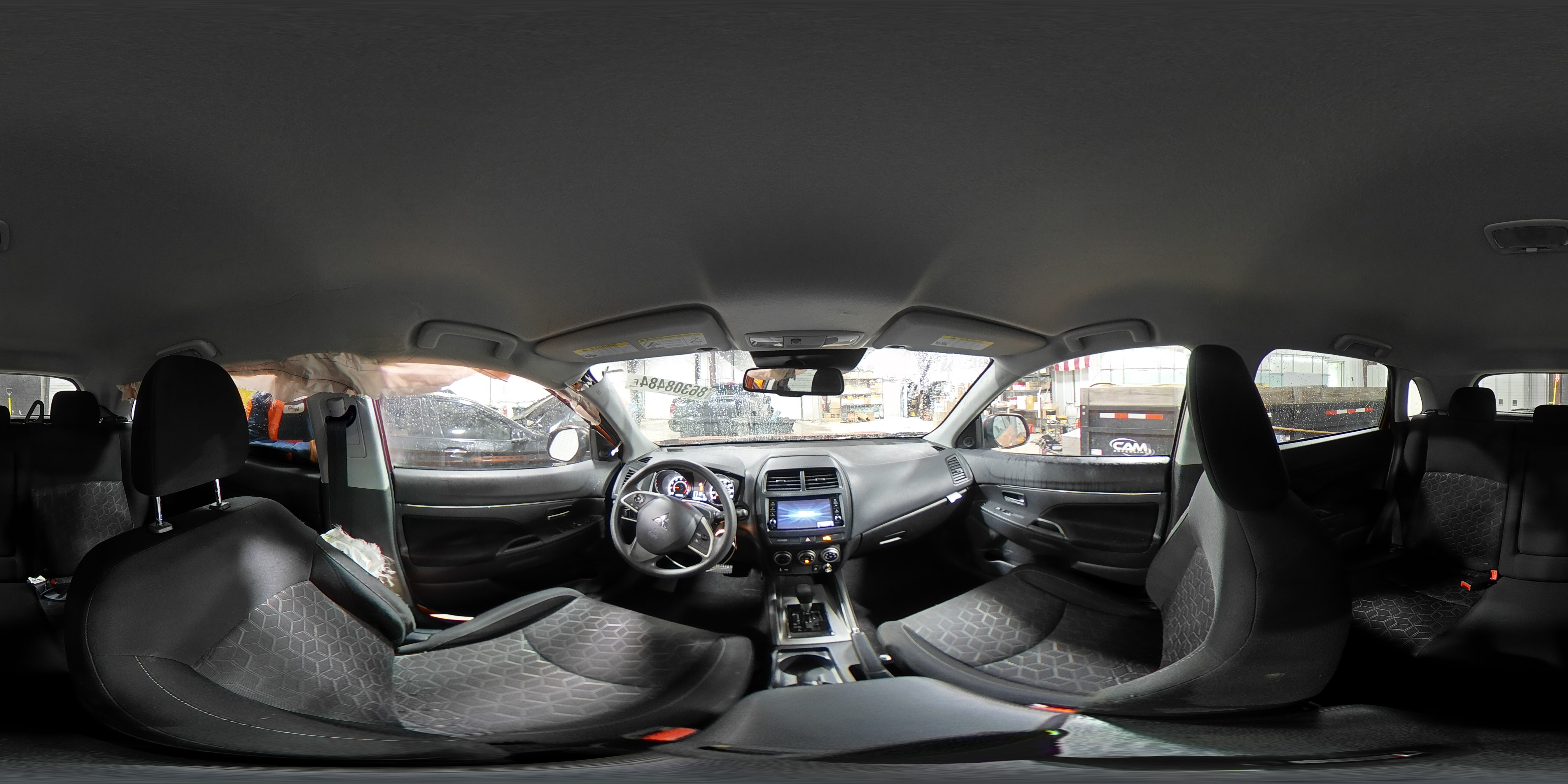 2021 Mitsubishi Outlander - Image 15