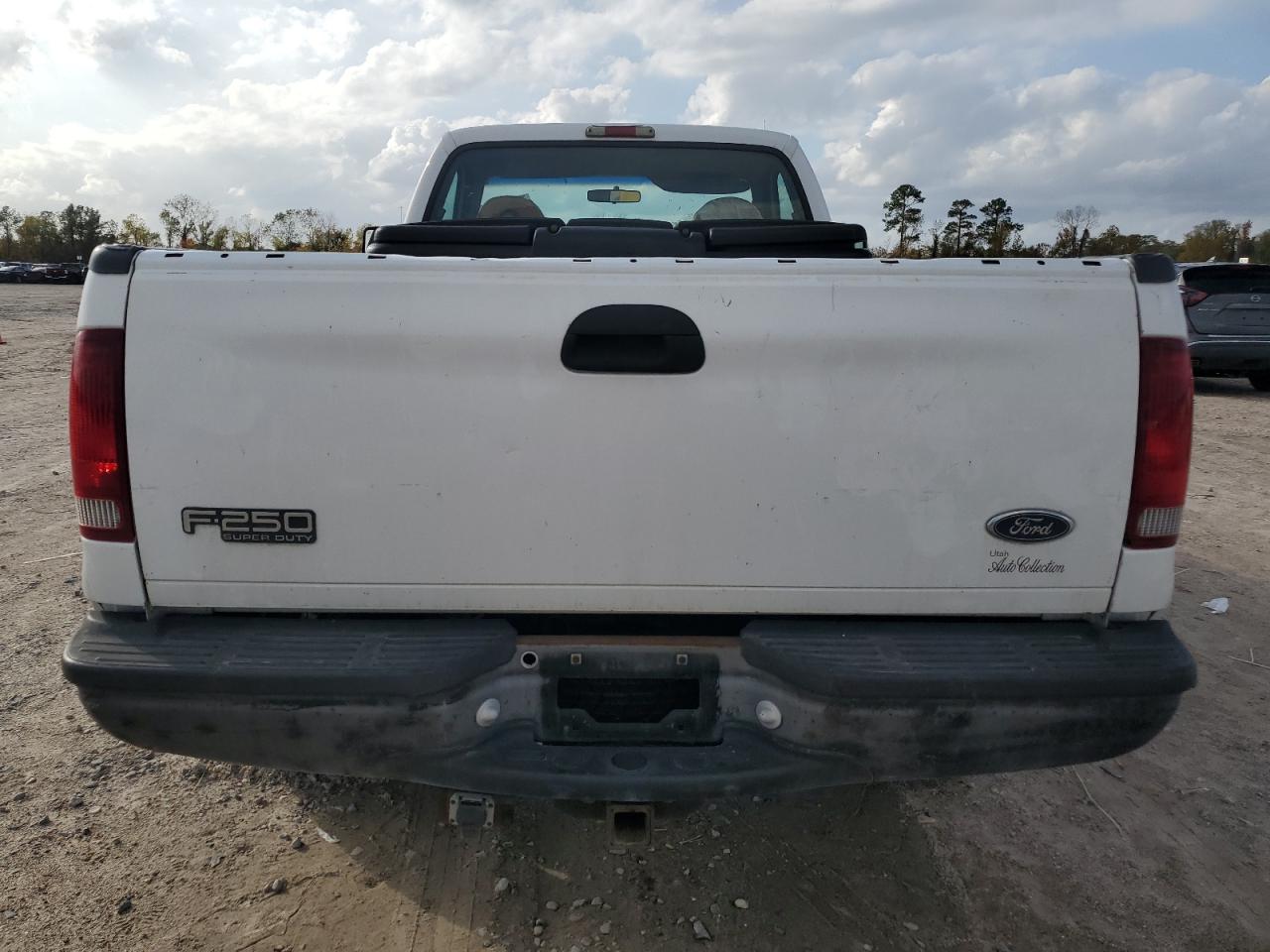 2000 Ford F250 Super Duty VIN: 1FTNF21L3YEB16462 Lot: 85360244