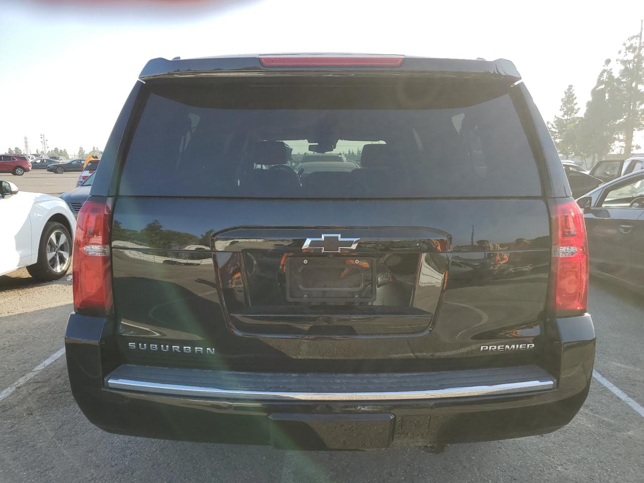 2020 Chevrolet Suburban - Image 6