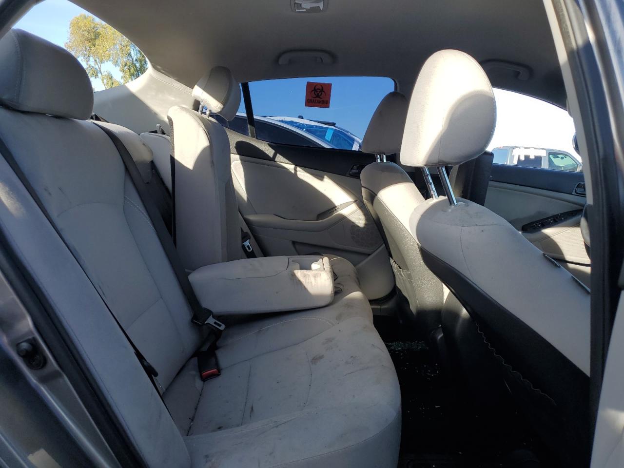 2015 Kia Optima - Image 10