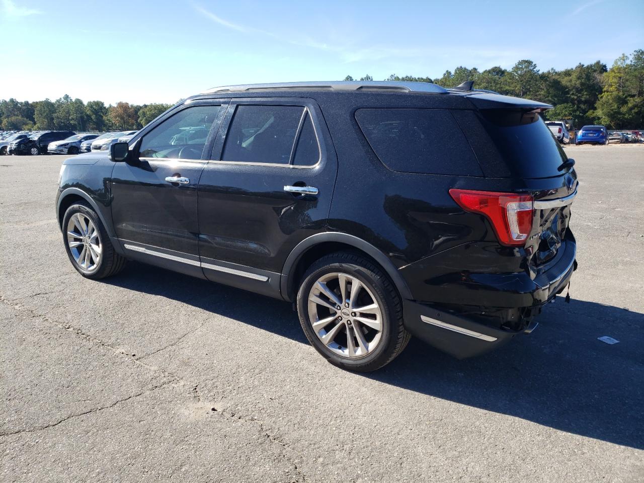 VIN 1FM5K7F82JGA76832 2018 FORD EXPLORER no.2