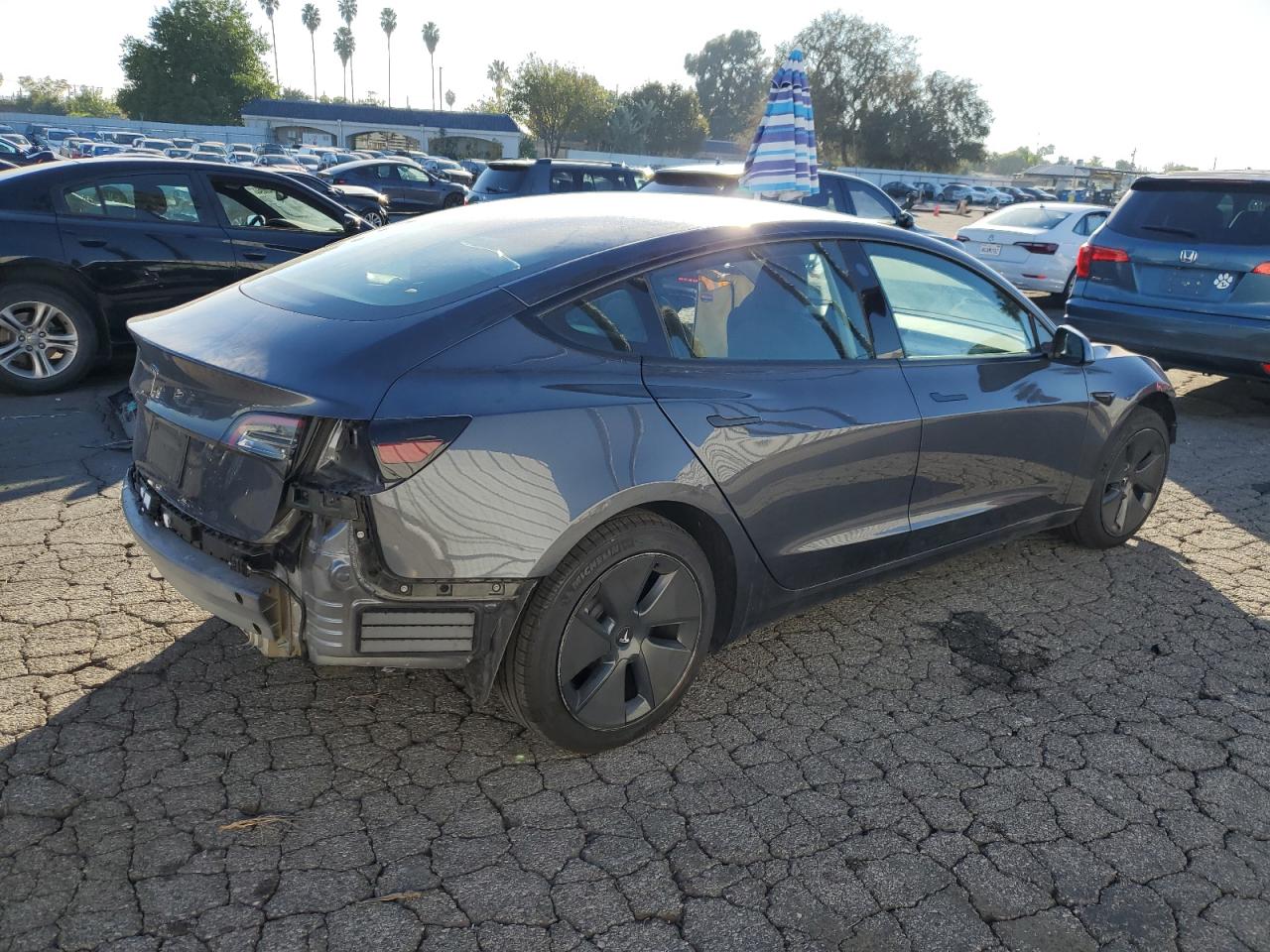 VIN 5YJ3E1EA6PF659038 2023 TESLA MODEL 3 no.3