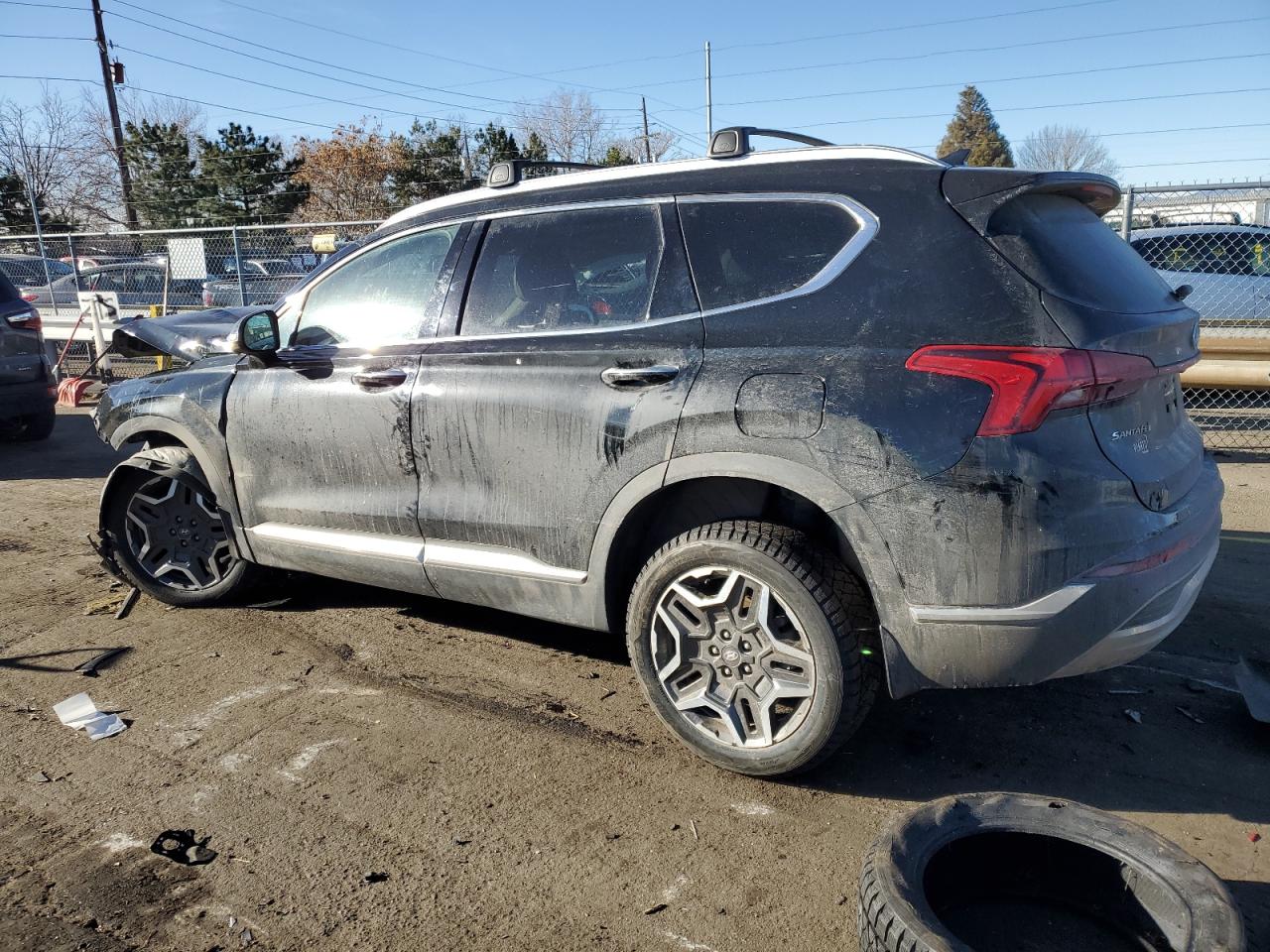 2023 Hyundai Santa Fe - Image 2