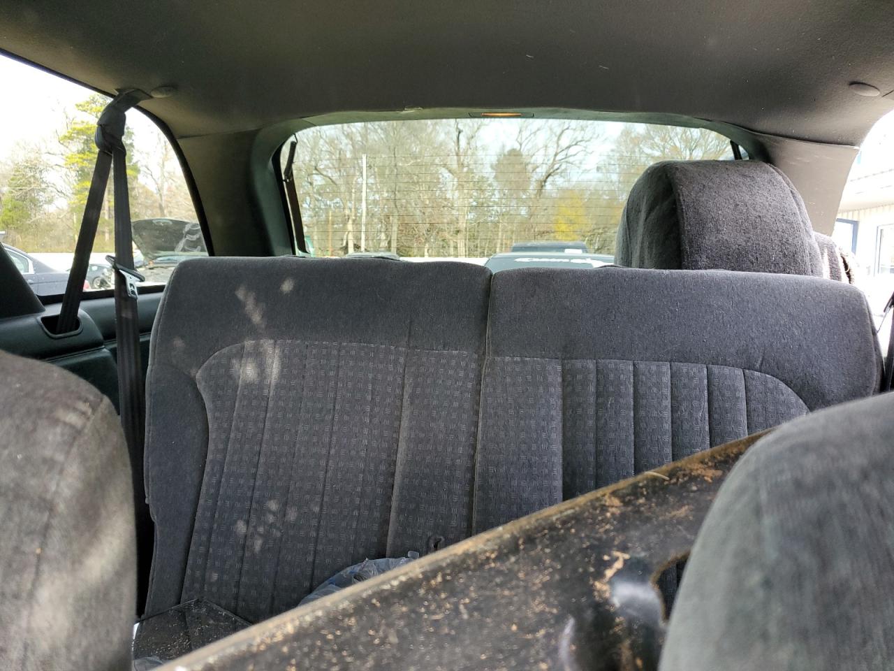2002 Chevrolet Blazer - Image 10
