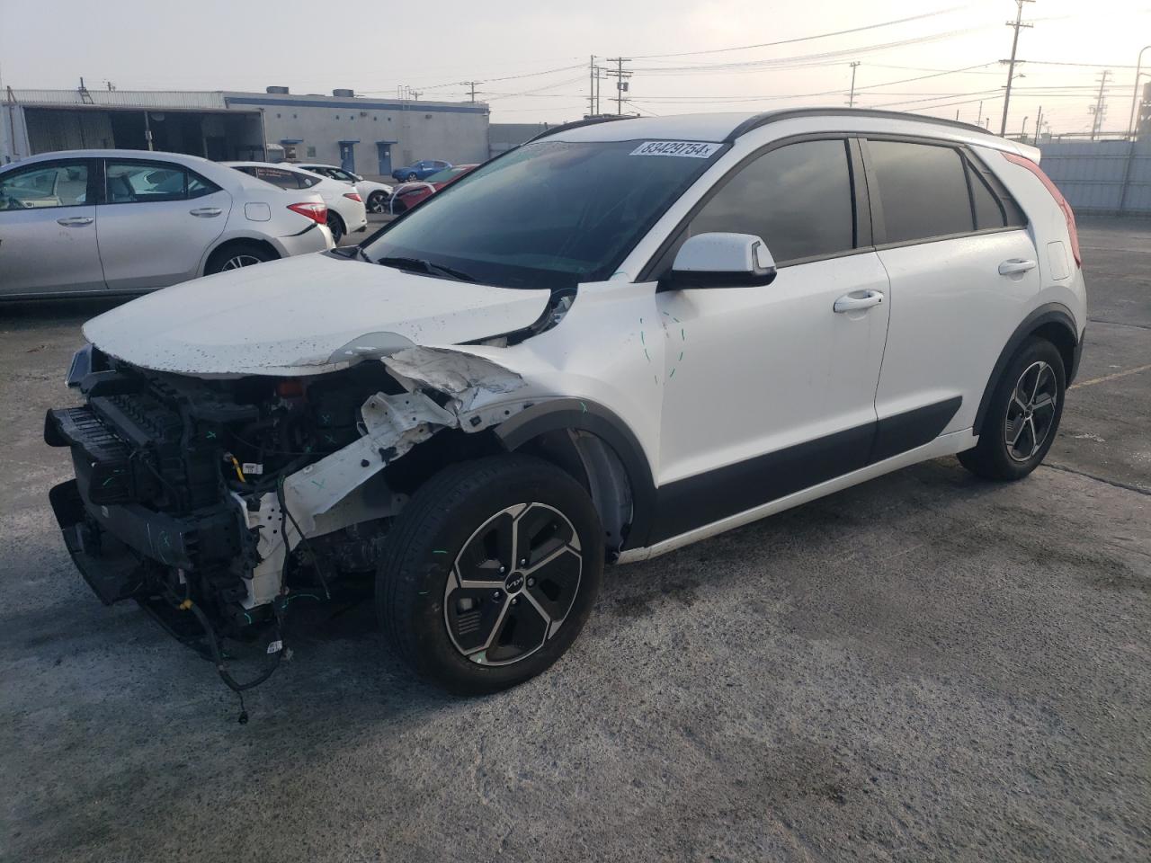 VIN KNDCR3LE3P5117144 2023 KIA NIRO no.1