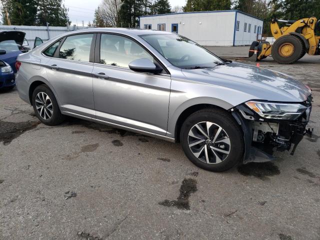  VOLKSWAGEN JETTA 2024 Silver