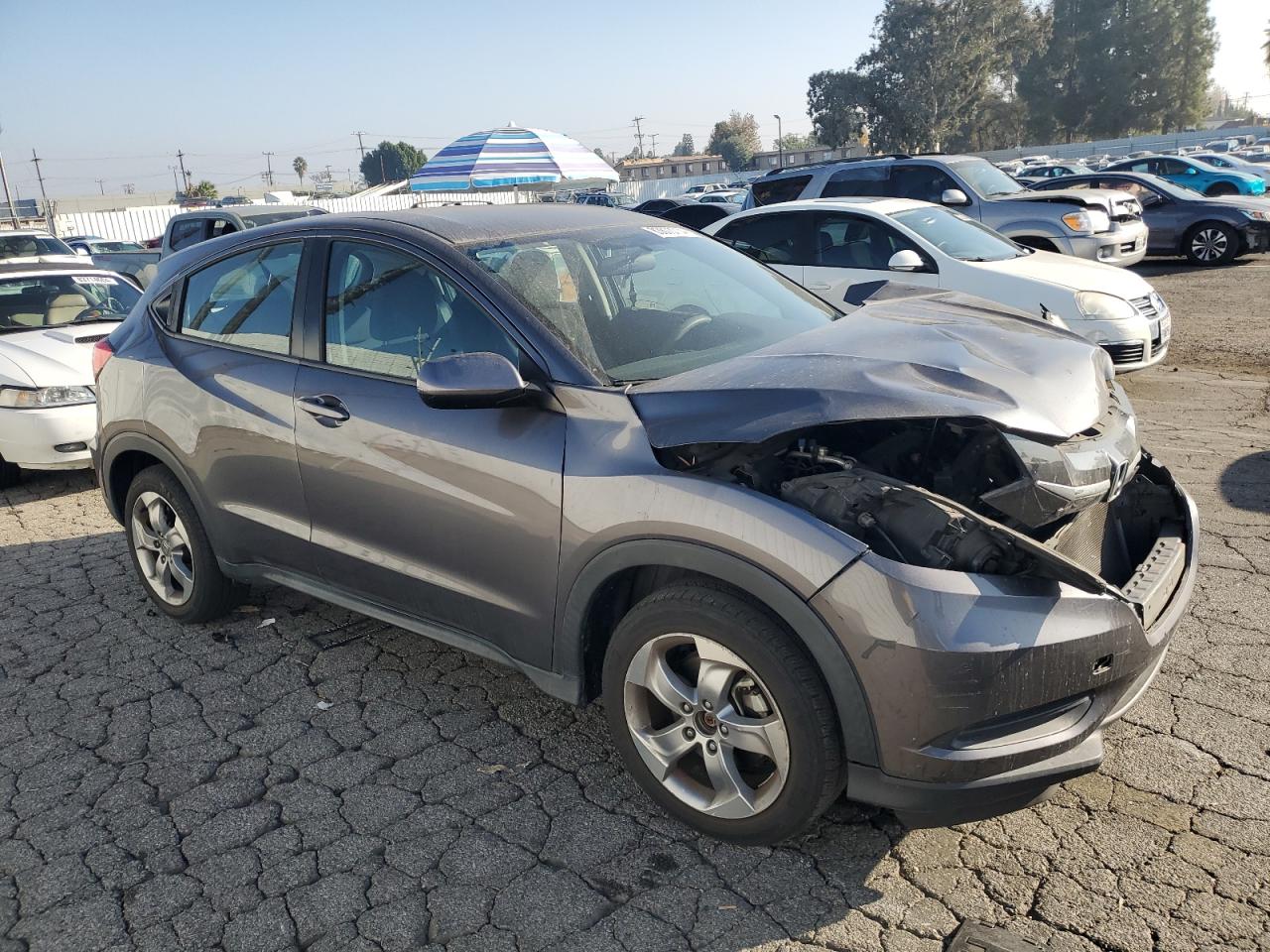 VIN 3CZRU5H3XJM721037 2018 HONDA HR-V no.4