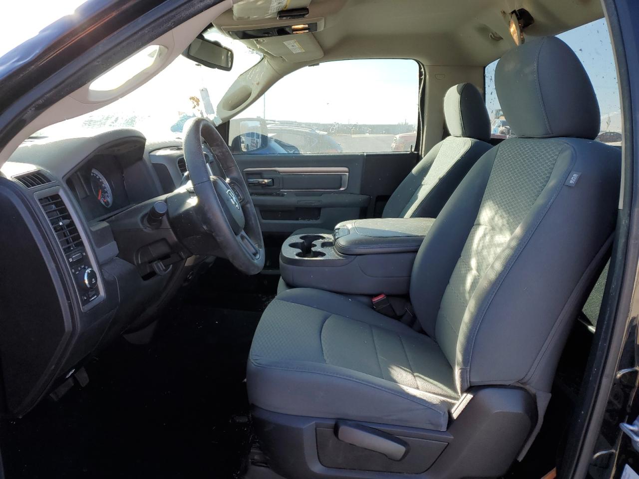 2014 RAM 1500 - Image 7