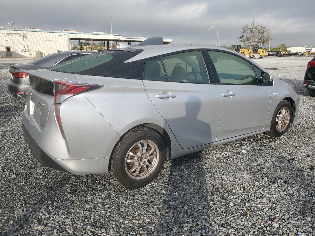 VIN JTDKARFU1G3515747 2016 TOYOTA PRIUS no.3