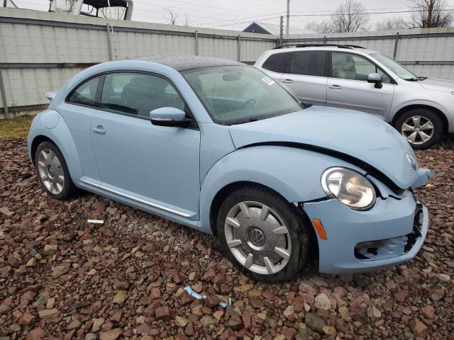  VOLKSWAGEN BEETLE 2012 Синий