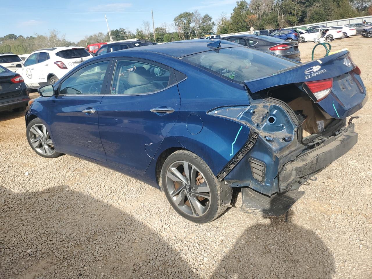 VIN KMHDH4AE5FU455256 2015 HYUNDAI ELANTRA no.2