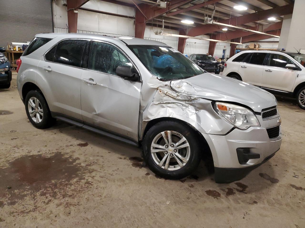 VIN 2GNALAEK3F6297042 2015 CHEVROLET EQUINOX no.4