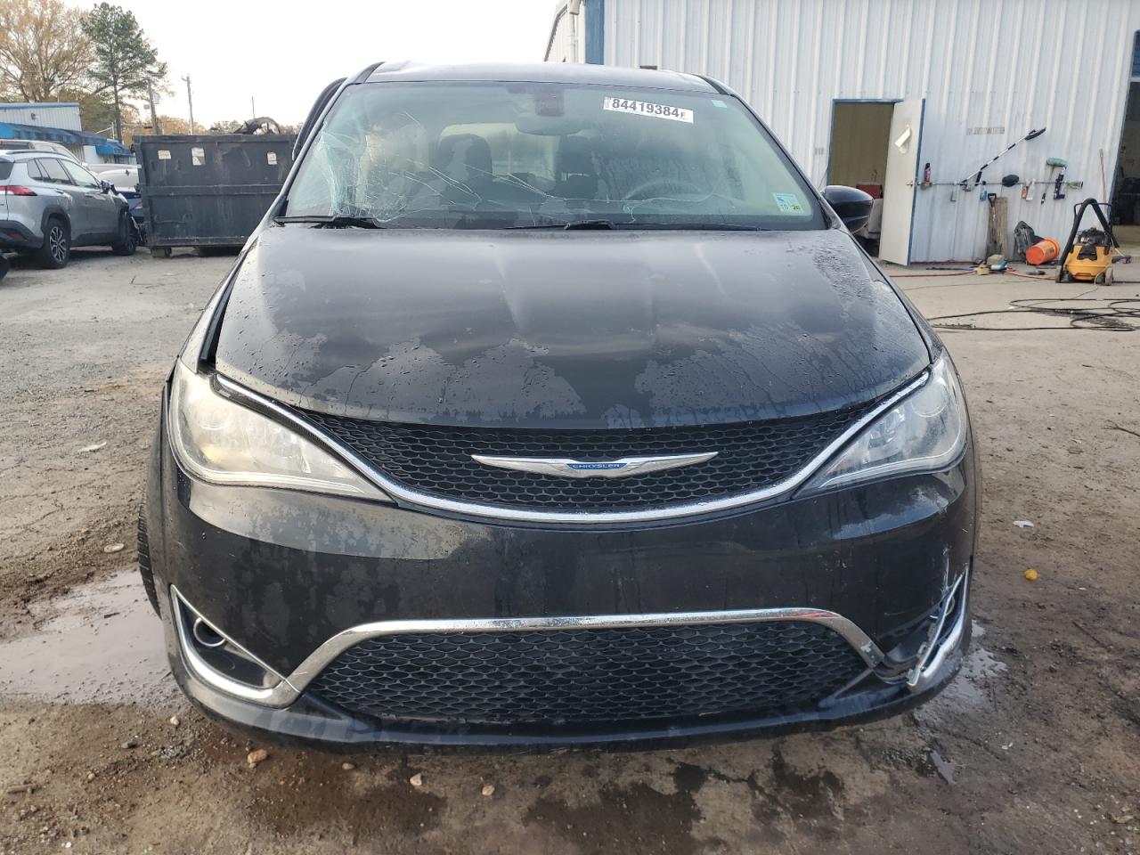 2018 Chrysler Pacifica - Image 5