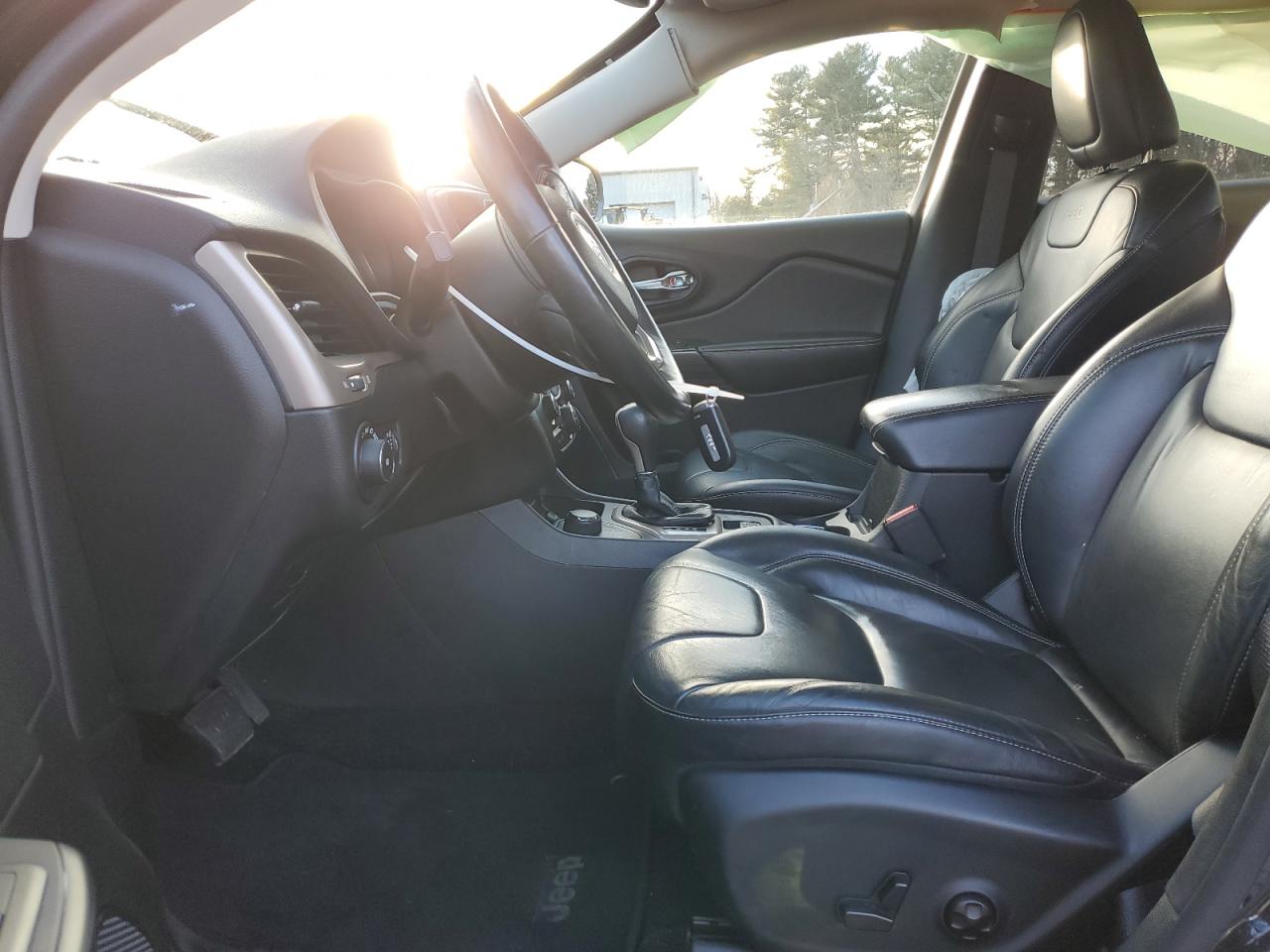 2014 Jeep Grand Cherokee - Image 7