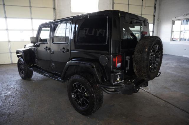 Parquets JEEP WRANGLER 2014 Black