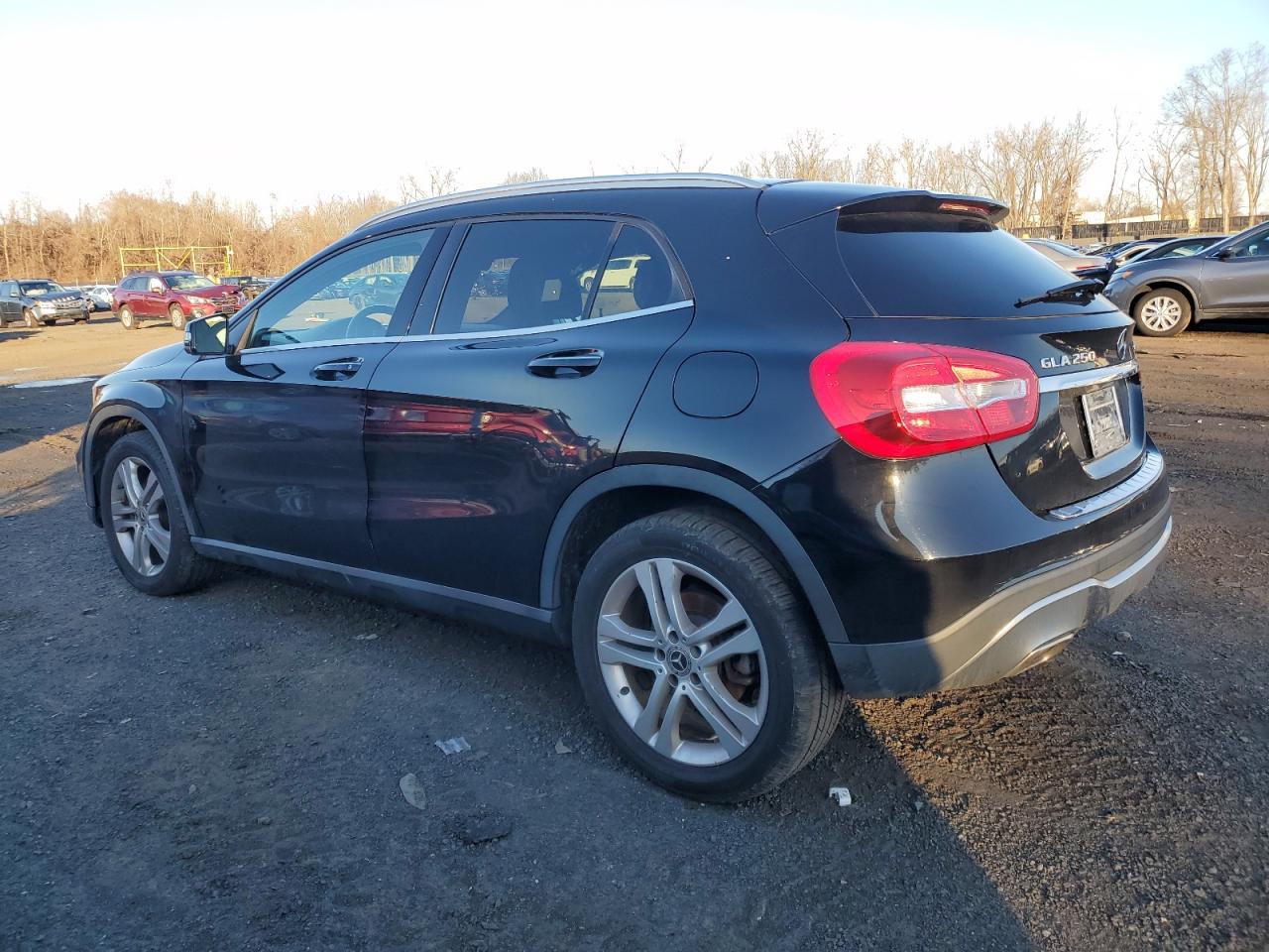 2018 Mercedes-Benz GLA-klasse - Image 2