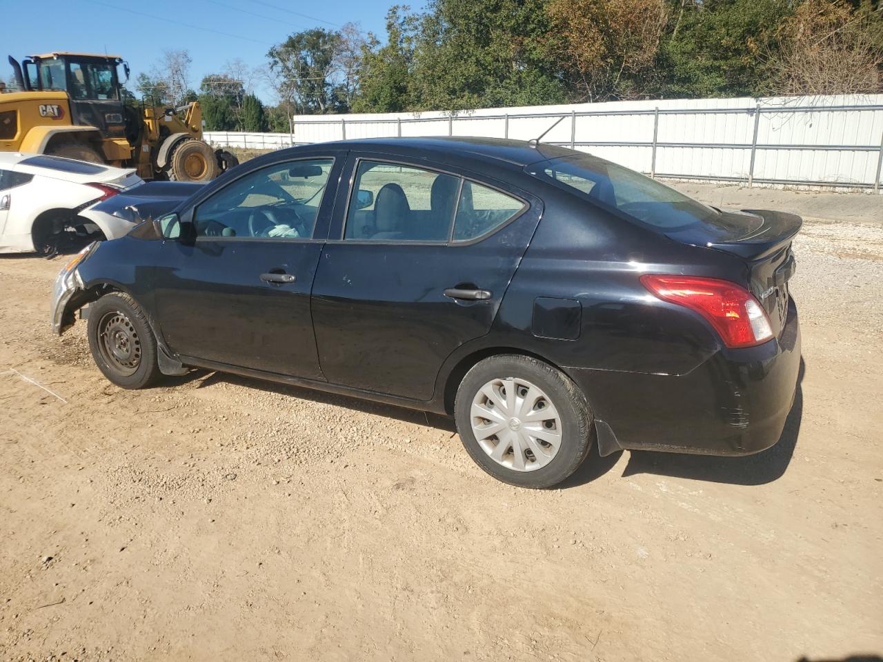 2018 Nissan Versa - Image 2