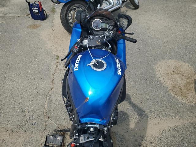  SUZUKI GSXR600 2023 Синий