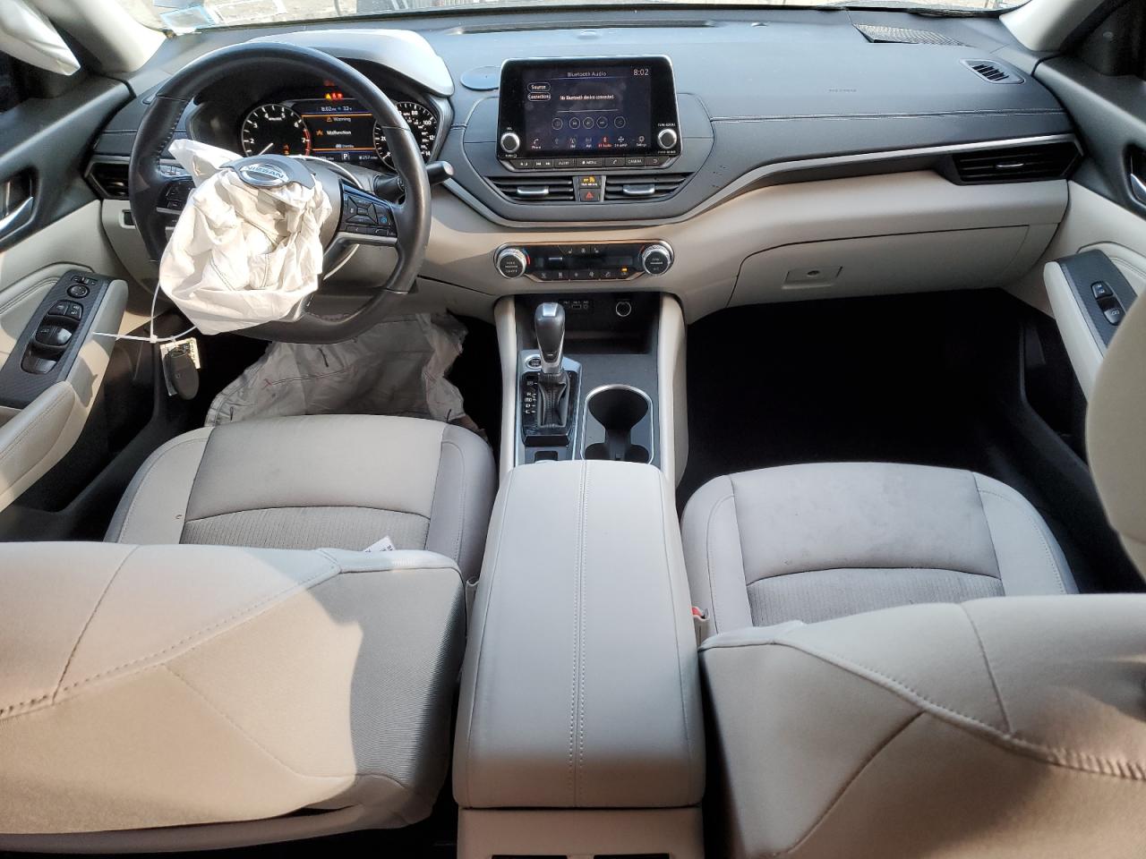 2019 Nissan Altima - Image 8