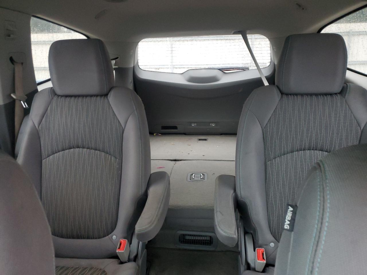 2017 Chevrolet Traverse - Image 10