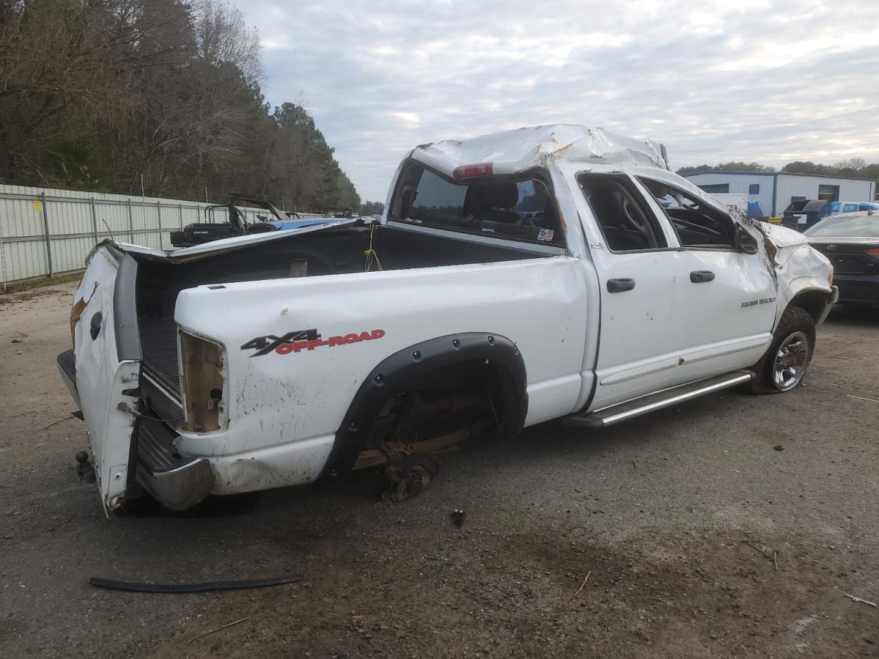 2002 Dodge RAM - Image 3