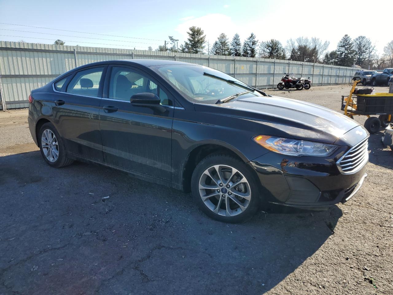 VIN 3FA6P0H70KR238642 2019 FORD FUSION no.4