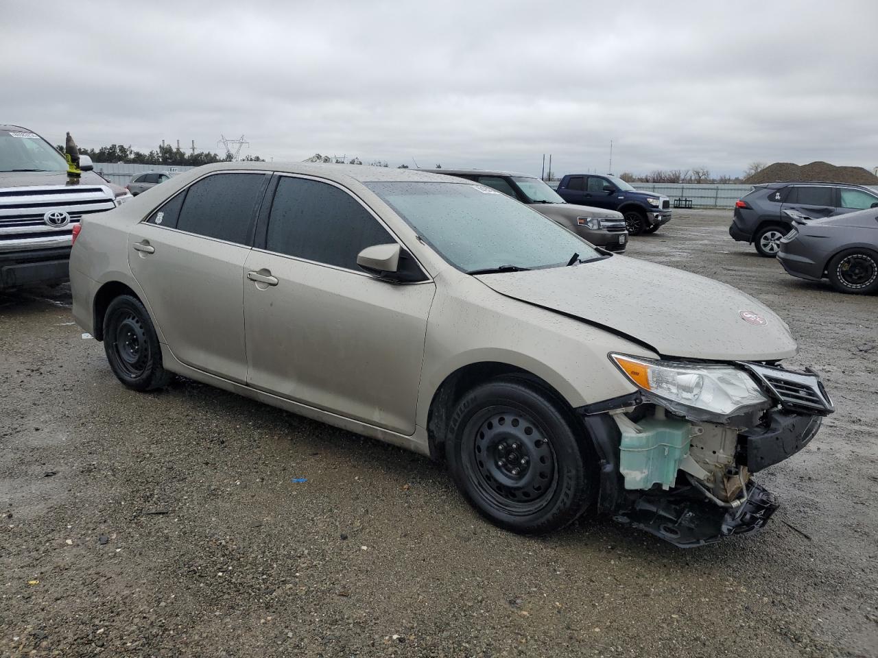 2013 Toyota Camry - Image 4