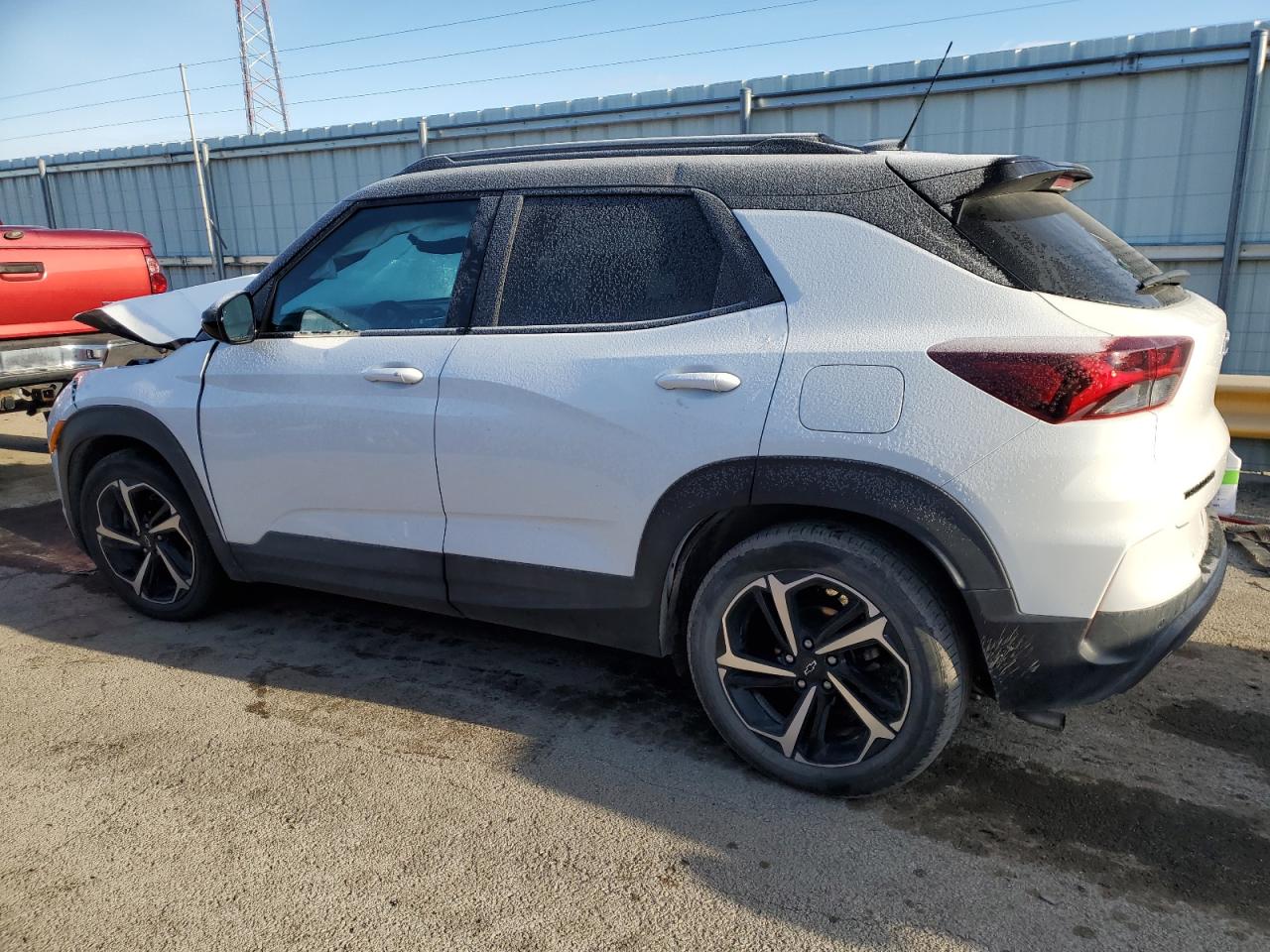 2023 Chevrolet TrailBlazer - Image 2