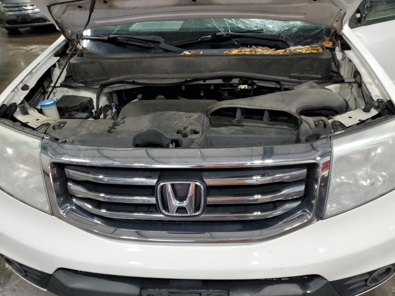 2015 Honda Pilot - Image 13