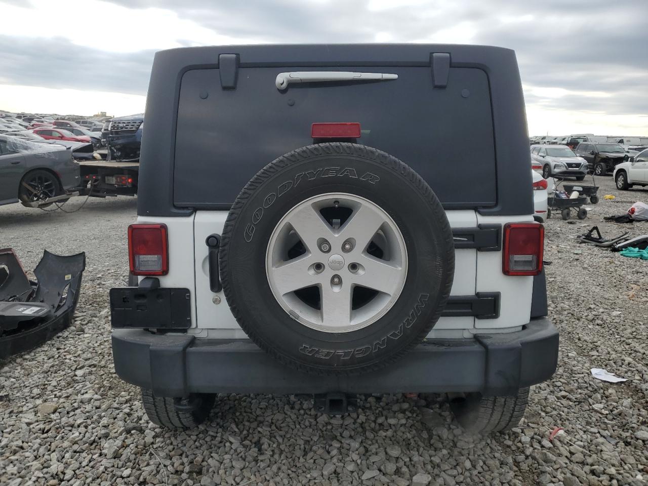 2017 Jeep Wrangler - Image 6