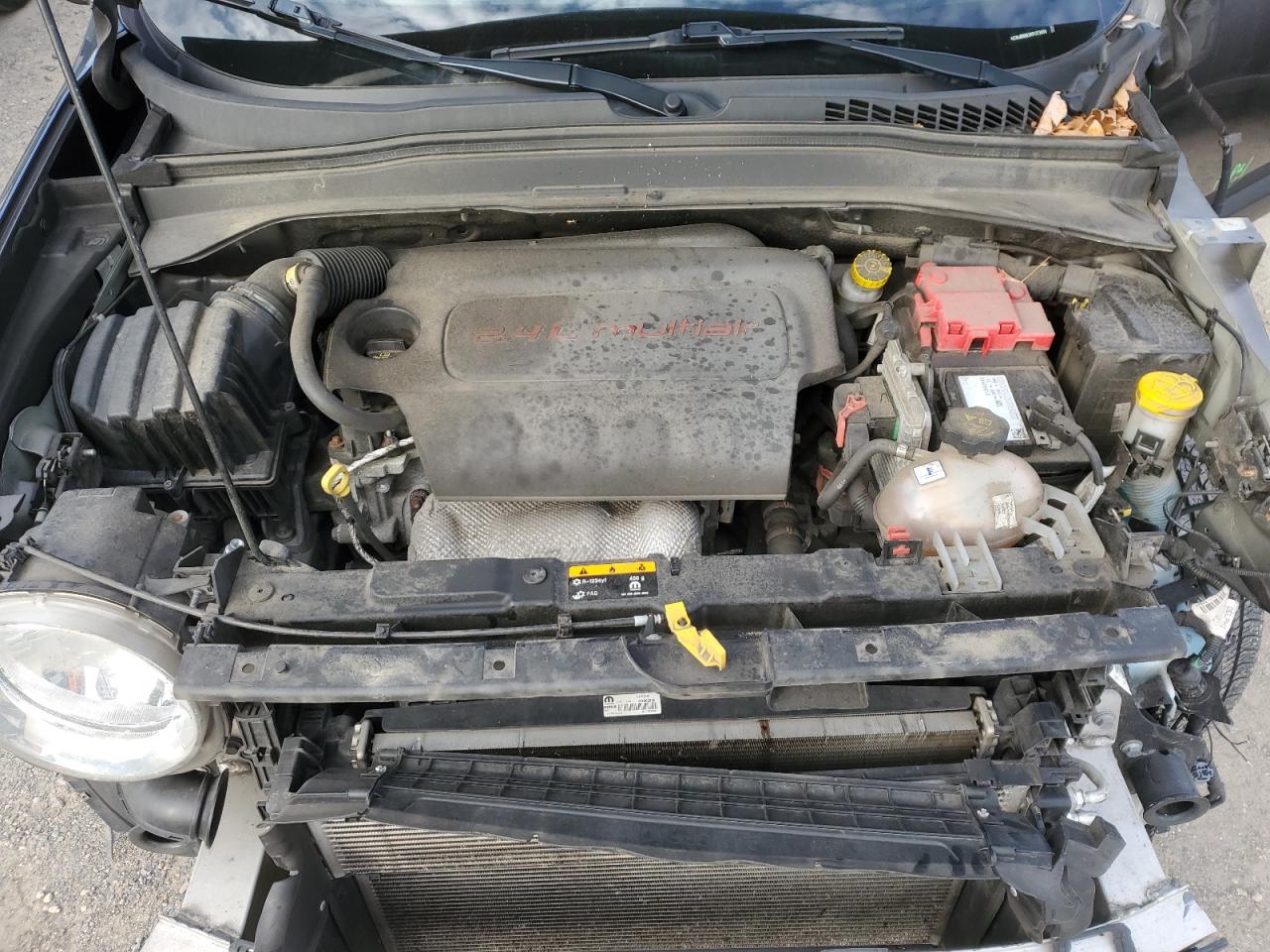 2019 Jeep Renegade - Image 11