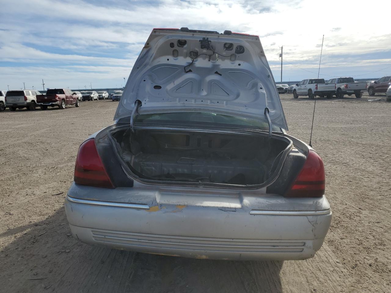 2005 Mercury Grand Marq VIN: 2MEFM74W75X671369 Lot: 52626715