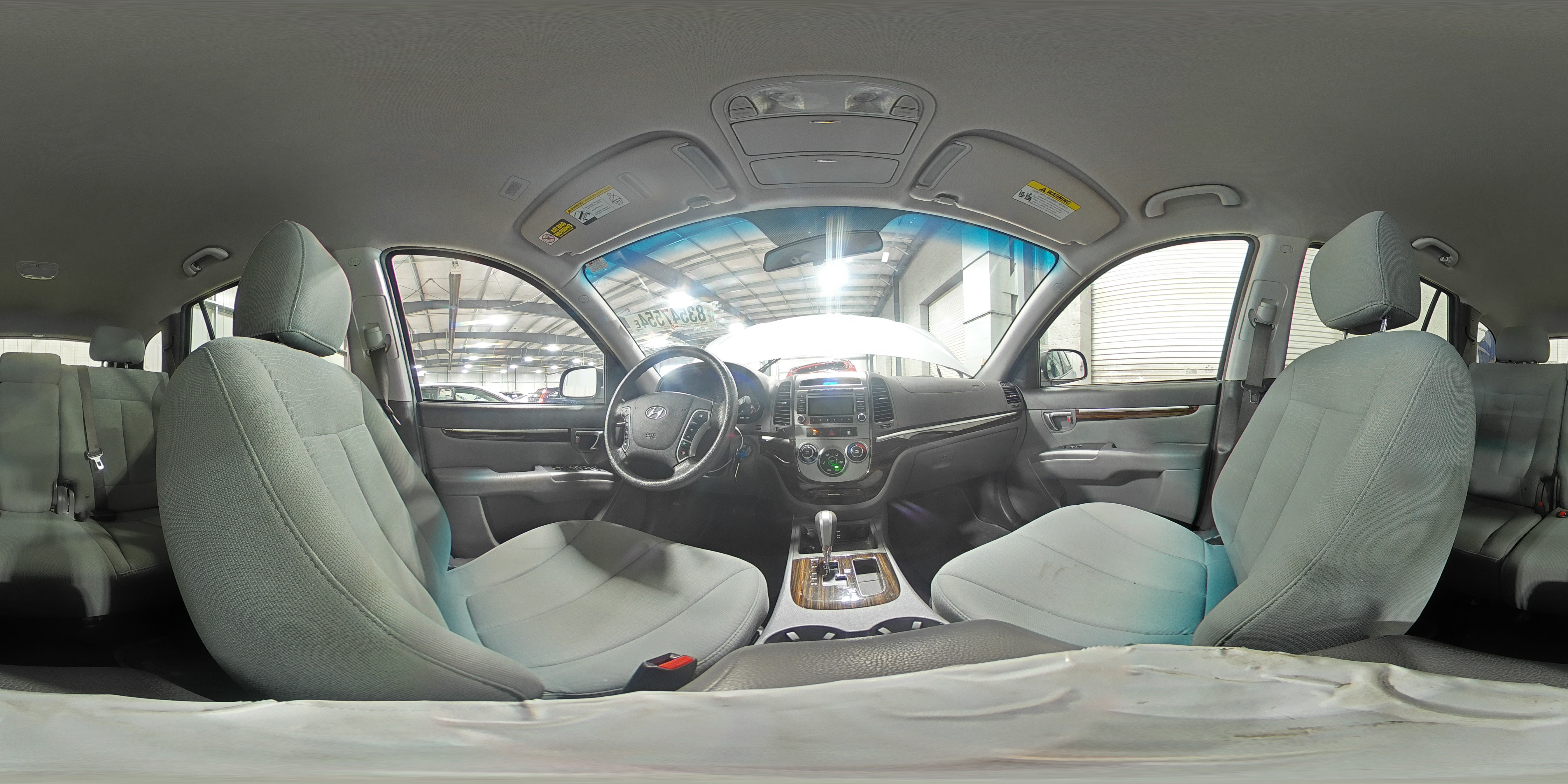 2012 Hyundai Santa Fe - Image 15