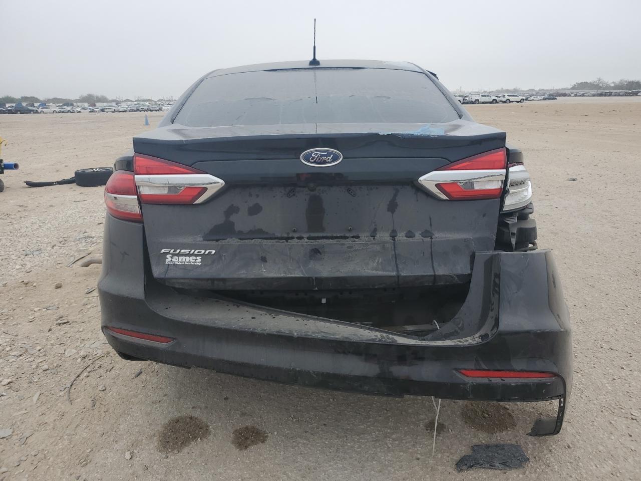 2019 Ford Fusion - Image 6