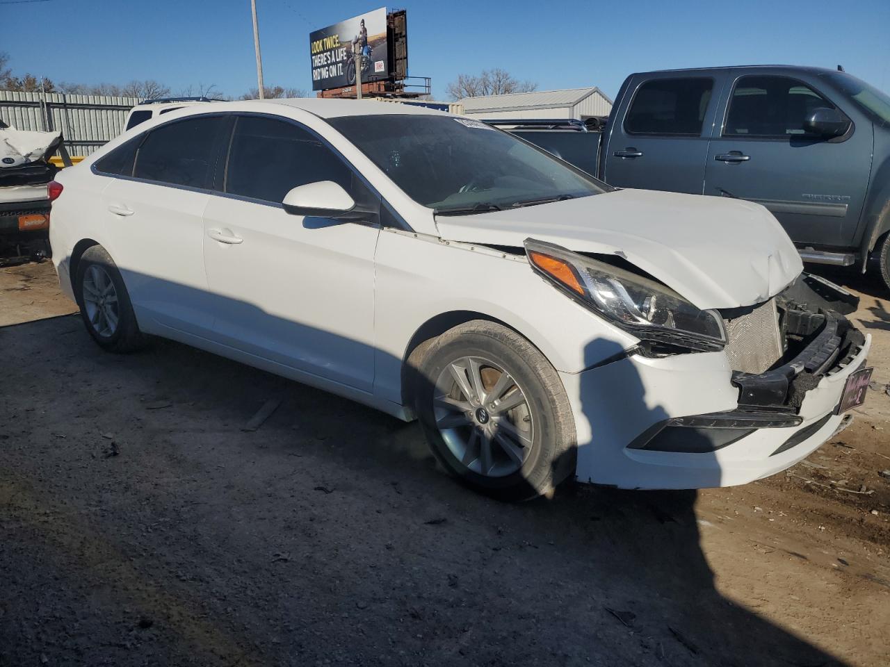 2015 Hyundai Sonata - Image 4