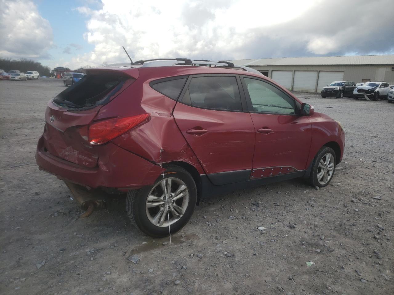 2012 Hyundai Tucson - Image 3