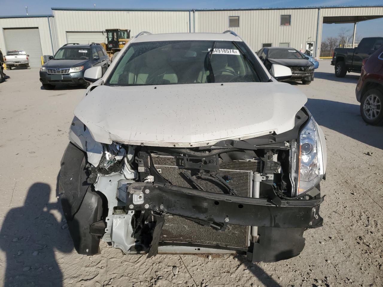 VIN 3GYFNDE36GS507147 2016 CADILLAC SRX no.5