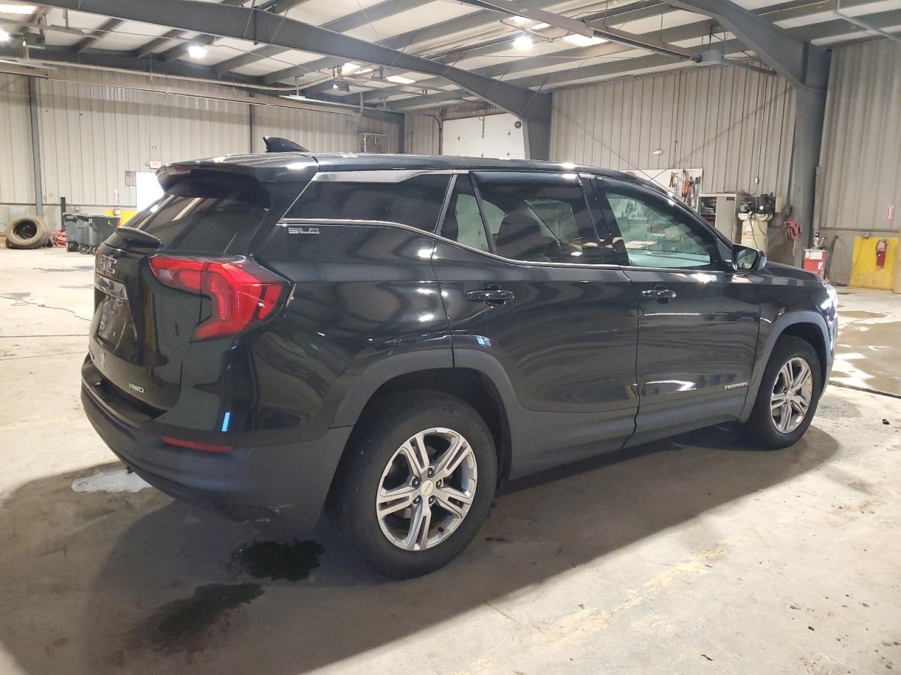 2019 GMC Terrain - Image 3