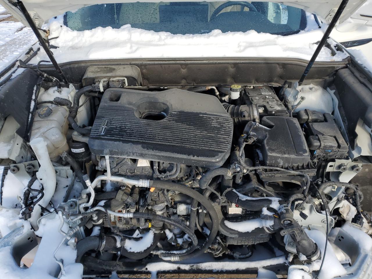 2021 Lincoln Nautilus - Image 12