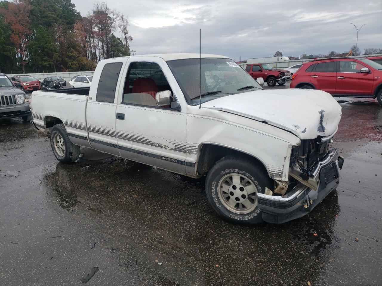 1994 Chevrolet S-10 Pickup - Image 4